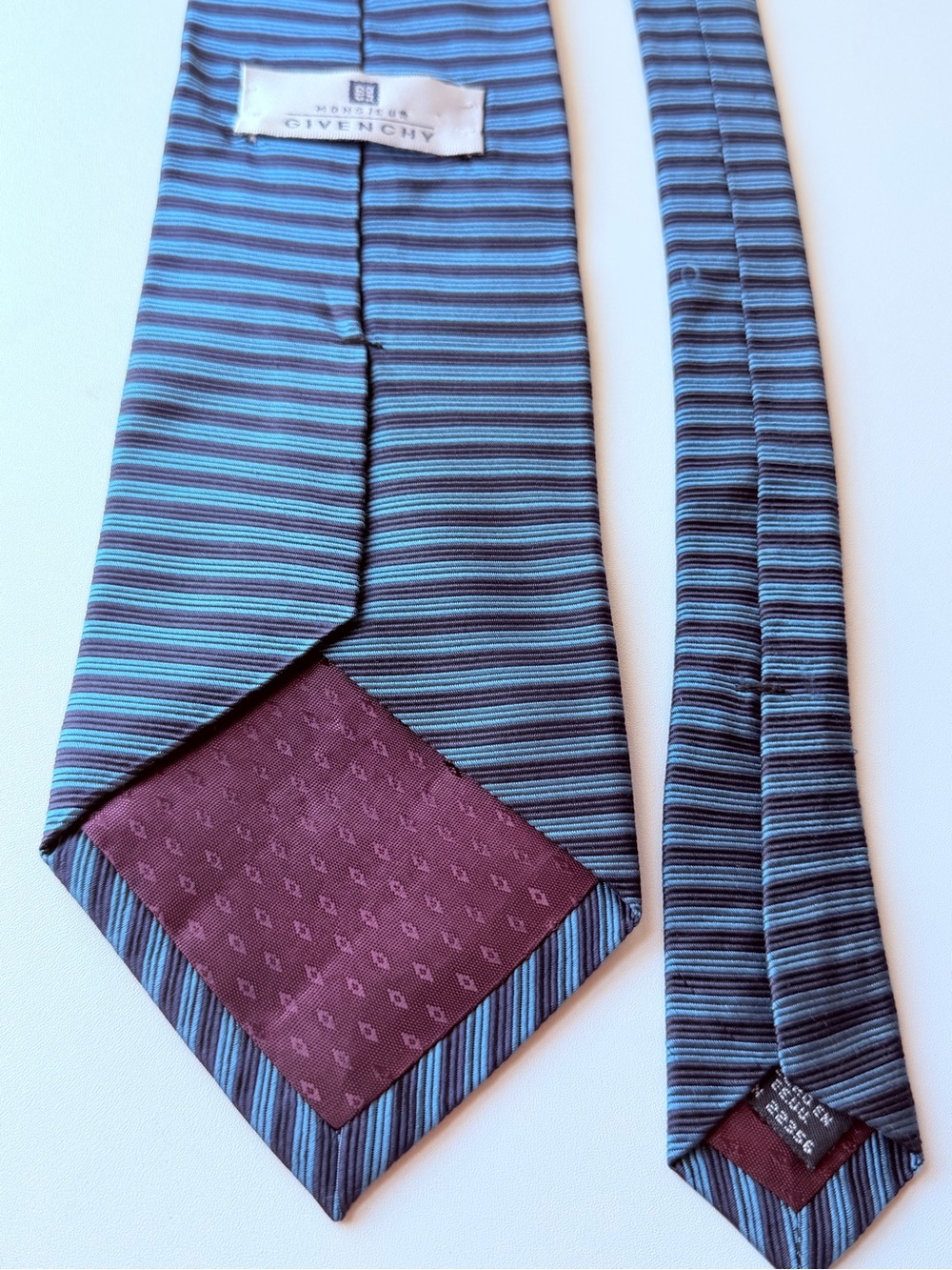 Vintage Monsieur Givenchy 100% Silk Blue Striped Tie Designer USA Tie Luxury - Picture 5 of 6